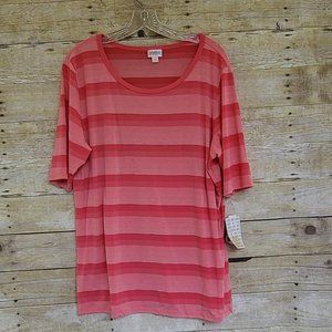 NWT LuLaRoe Gigi Top 3XL - Ombre Pink Stripes